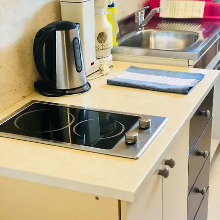 Romansa בית הארחה 2*